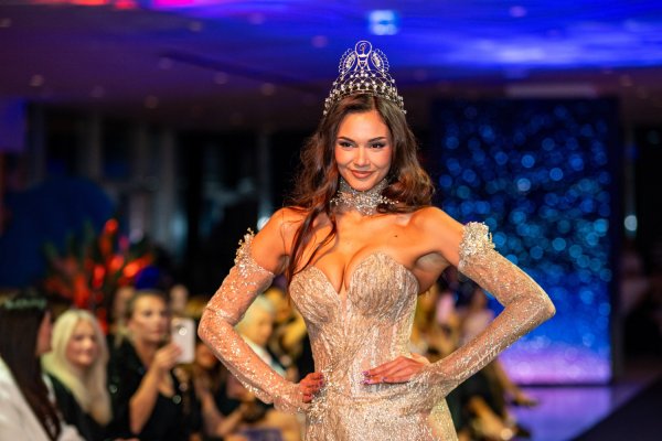 Rijetki izljev ljubavi: Laura Gnjatović pokazala zaručnika na društvenim mrežama