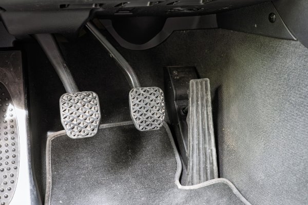 Ove znakove ne smijete ignorirati: Kočnice vam možda otkazuju