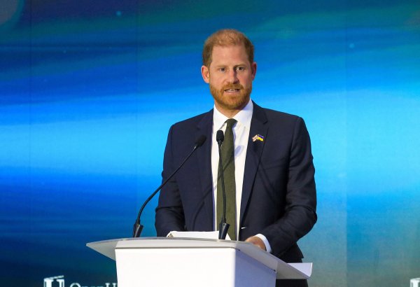 Princ Harry oštro odbrusio novinaru: 'Radim upravo ono za što sam rođen'