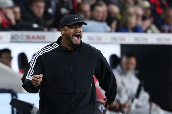 Ljutiti trener Bayerna otkrio što je sve rekao svojim igračima koji su na poluvremenu gubili 3:0