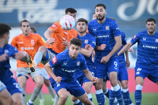 Šok na Maksimiru! Mišić je zabio golčinu za vodstvo, a samo tri minute kasnije Boršić izjednačuje na 1:1