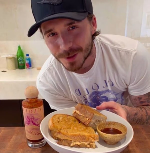 Brooklyn Beckham sa svojim 'gastro pothvatom'