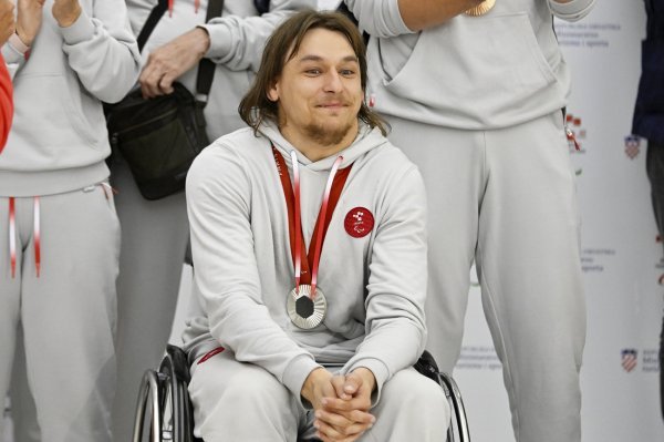 Deni Černi