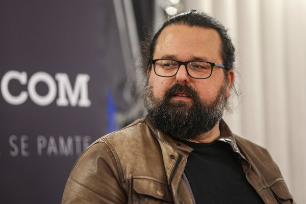 Andrej Nikolaidis