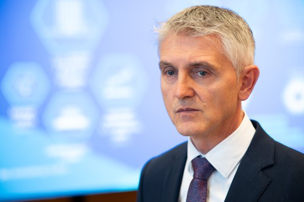 Gordan Kolak