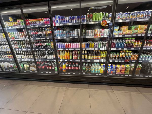 Njemačka uvodi namet na šećer: Na udaru su sokovi i energetska pića