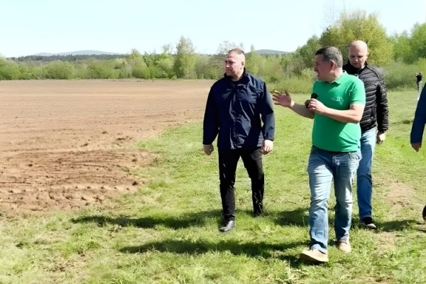 Ministar poljoprivrede kod Gospića sadio krumpire