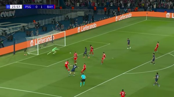 Utakmica godine u Parizu: Pogledajte što je nevjerojatni Kviča napravio Stanišiću i Neueru