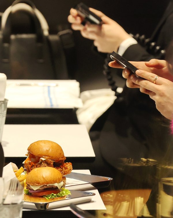 Stručnjaci izdali upozorenje: Ove tri prehrambene navike najviše ugrožavaju srce