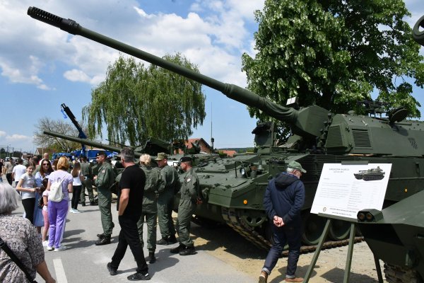 U Okučanima budnicom počelo obilježavanje obljetnice operacije Bljesak