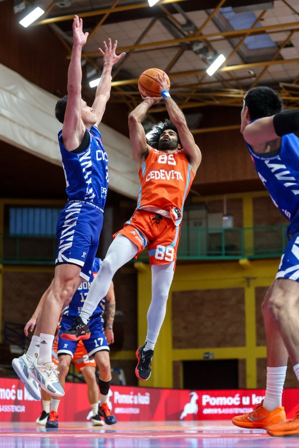 Cibona nastavila nevjerojatan niz pobjeda i probila se na drugo mjesto