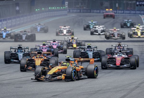 Lando Norris pobjednik sprinta u Miamiju