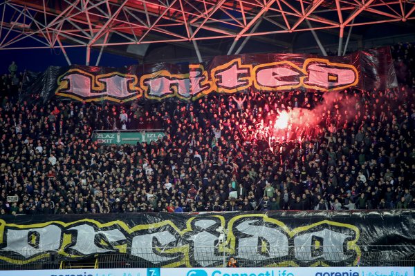 Torcida nakon pobjede najavila derbi s Dinamom: 'Gazi purgere, mrzim Dinamo'