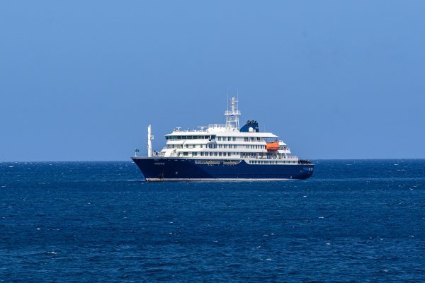 MV Hondius, brod na kojem je izbila zaraza hantavirusom