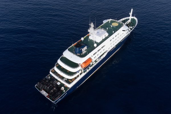 Kruzer MV Hondius, na kojem je izbila zaraza hantavirusom