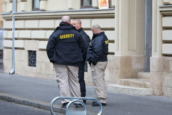 Ukupno gledano, plaće su rasle u svih pet vodećih zaštitarskih tvrtki