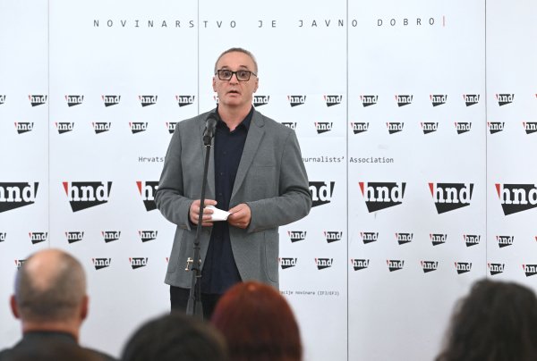 HND osudio napad na novinare Nove TV: 'Ponašaju se kao da su iznad zakona'