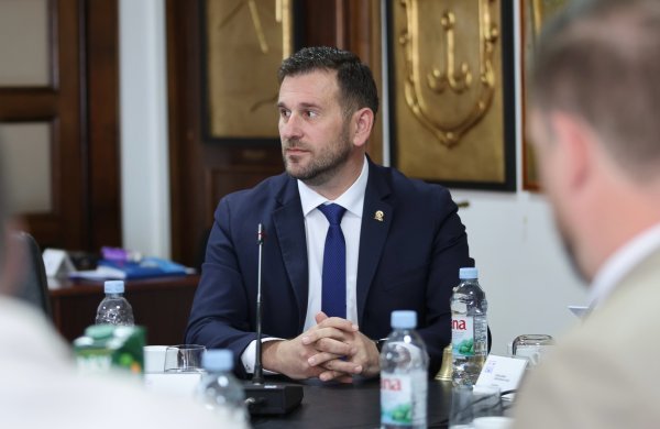 Tomislav Šuta