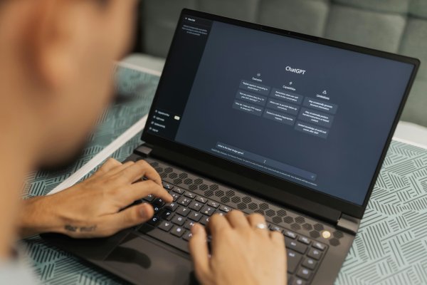 OpenAI uvodi sustav upozorenja za mentalno zdravlje u ChatGPT-u