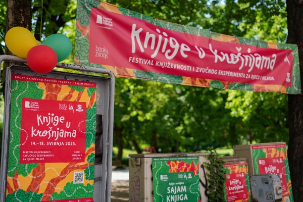 Knjige u krošnjama