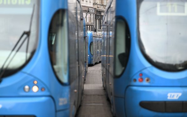 Zbog 'Hoda za život' blokiran centar Zagreba: Obustavlja se promet tramvaja