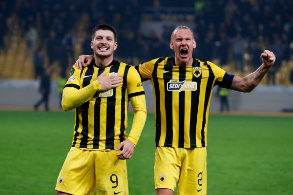 Ludnica u Grčkoj! Vida i Ljubičić osvojili titulu golom u 93. minuti u infarktnoj završnici