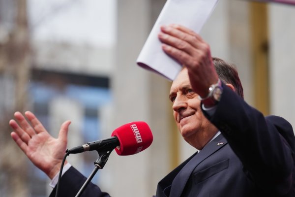 Schmidt potvrdio ostavku, Dodik likuje: Kako došao, tako i odlazi-bez legitimiteta