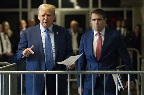 Donald Trump i Todd Blanche