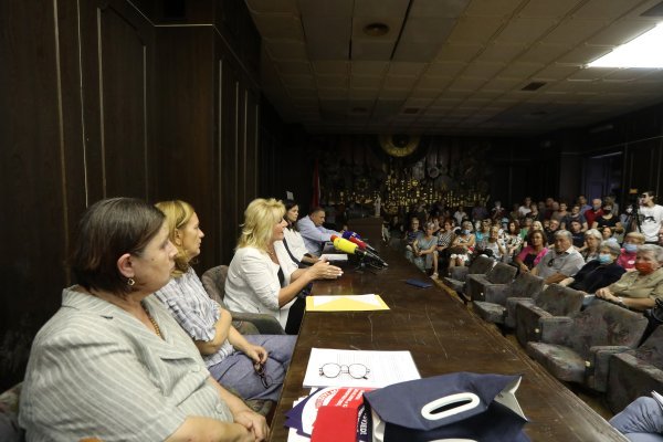 Sindikalna konferencija za medije povodom izvanrednih otkaza na Klinici za onkologiju i radioterapiju 2022. godine
