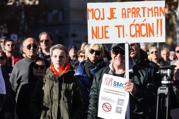 Prosvjed Udruge Spasimo male iznajmljivače