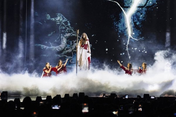 Eurosong - grupa Lelek - prva polufinalna večer