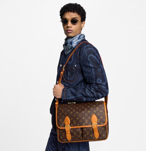 Louis Vuitton Satchel Messenger