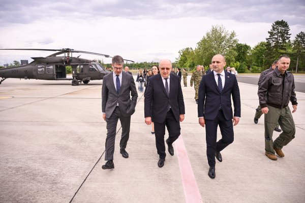 Ministar Anušić s povjerenikom Europske komisije za obranu Andriusom Kubiliusom