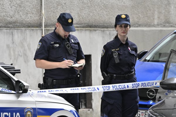 Policija u Livadićevoj