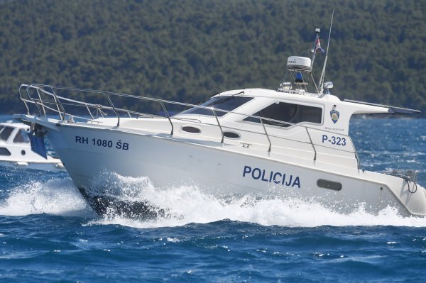 Policija je imala pune ruke posla: 67-godišnji Nijemac u nevrijeme otišao kajakom