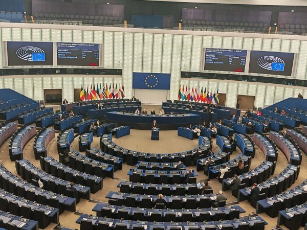 Bruxelles trese nova afera: Najbolji poslovi dijele se po političkoj vezi?