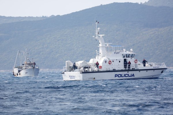 I dalje traje potraga za instruktorom ronjenja koji je nestao kod Lokruma