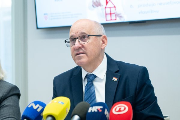Branko Bačić se obratio javnosti: 'Bitno je da se suzdržimo nekih aktivnosti'