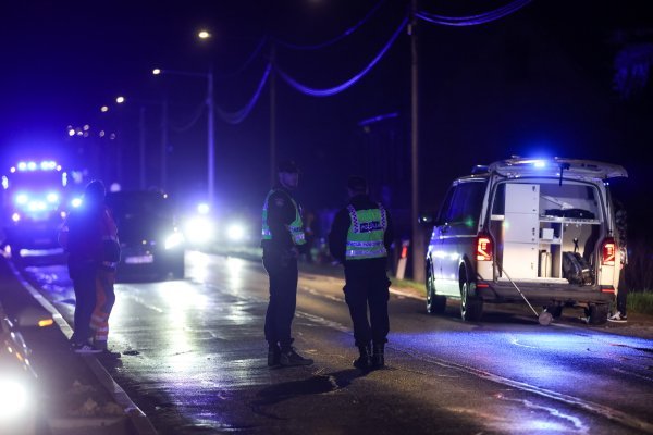 Kaos na A1 usred noći: Četvero ozlijeđenih u lančanom sudaru, ljudi skakali da se spase
