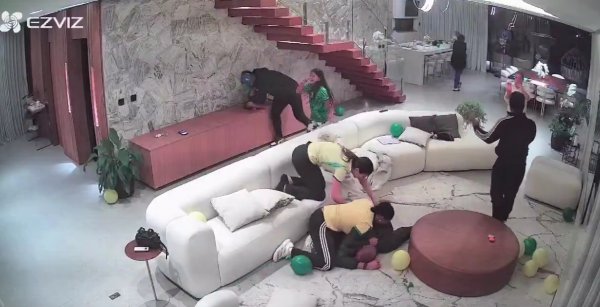 Pogledajte hit-snimku: Brazilac izgubio svijest zbog poziva na Mundijal