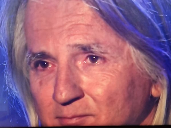 Bracin nastup trajao je 75 sekundi, a iznos honorara koji je inkasirao je nepoznat