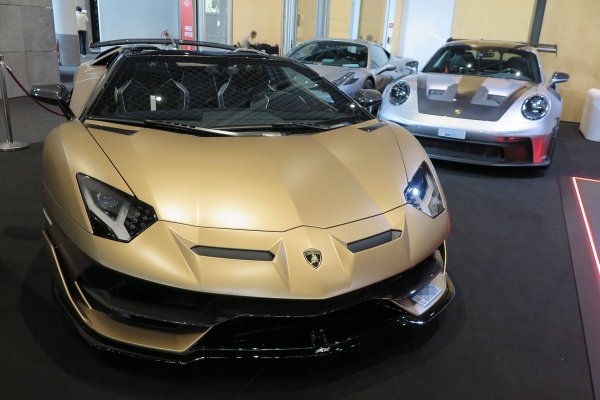 Influencer urnebesno opisao sve superautomobile koje je imao. 'Stalno se kvario', 'Smeće'...