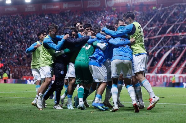 Čudo u Argentini: Pobijedili slavni River Plate i osvojili povijesni naslov prvaka