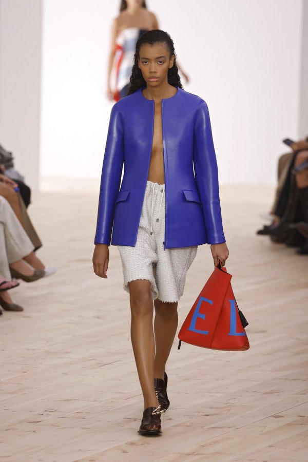 Loewe SS26