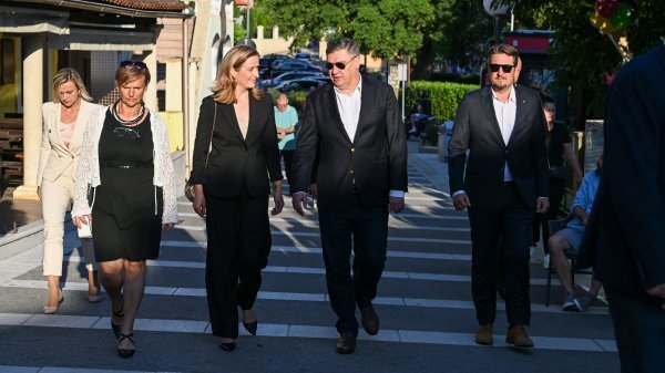 Zoran Milanović u Omišlju