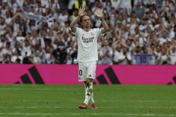 Madridski Real s crvenim tepihom čeka Luku Modrića