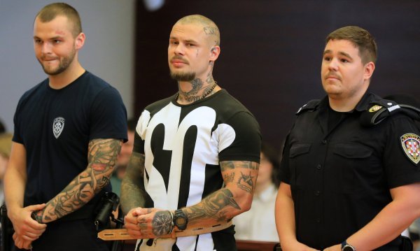 Neprilagođeni dobio 22 godine zatvora za pokušaj teškog ubojstva policajca