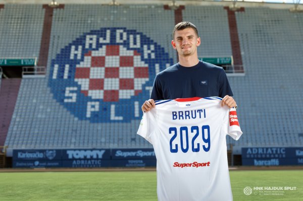 Hajduk predstavio prvo pojačanje za novu sezonu