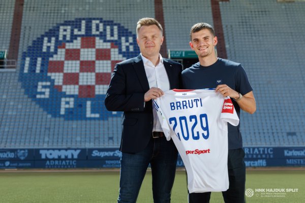 Robert Graf i Etnik Brruti NK Hajduk