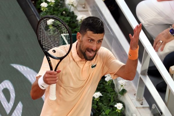 Novak Đoković nakon velikog preokreta ispao s Roland Garrosa